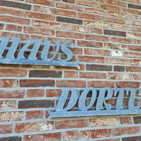 Semesterbostad Haus Dorte