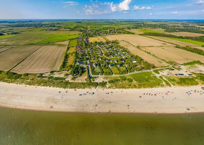Semesterbostad Haus Dorte